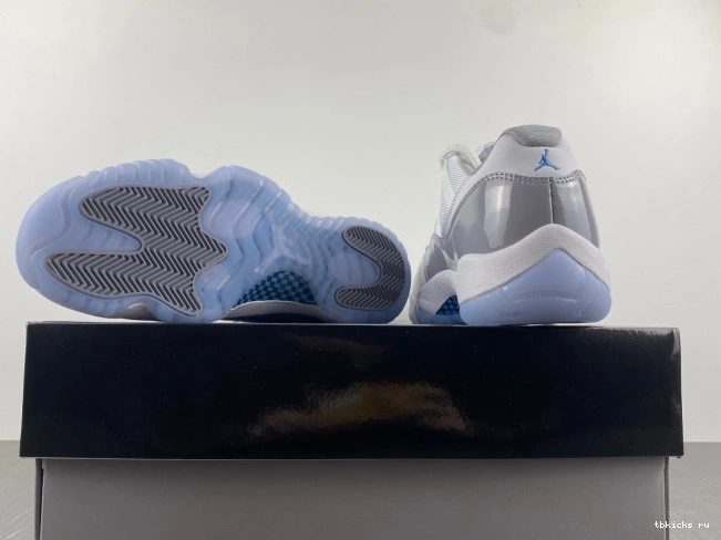 Reps TB 11 Jordan AV2187-140 Air Low Cement Grey 0821